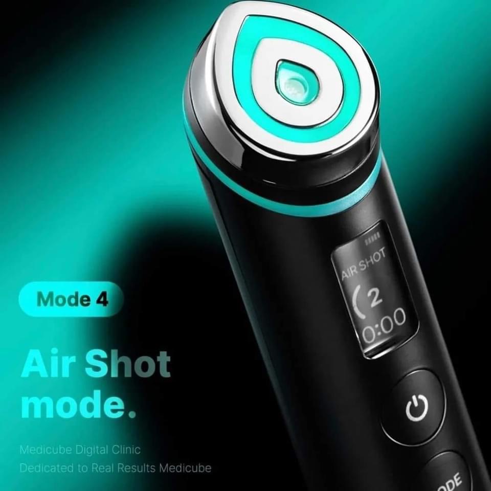 Medicube 水光針導入美容機 Age-R Booster Pro